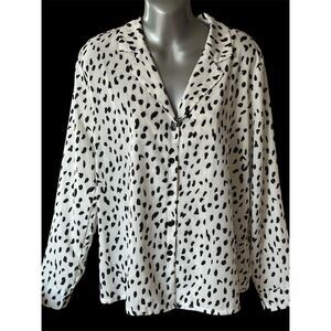 No brand  Women's Dalmatian Print Button-Up Blouse Size L Multicolor